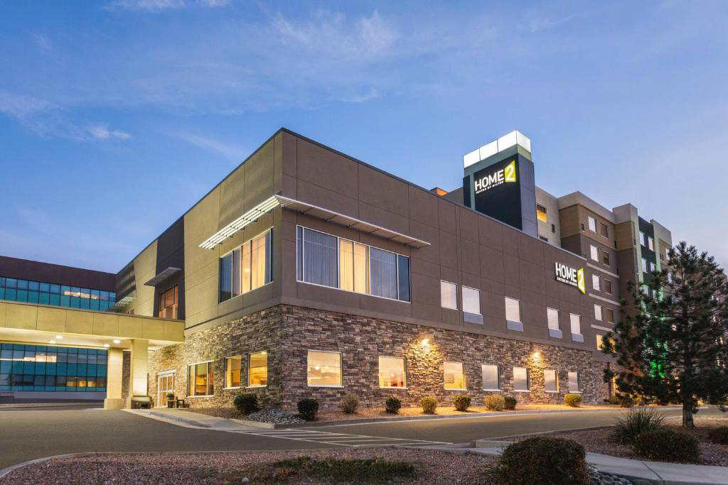 home2 suites photo web